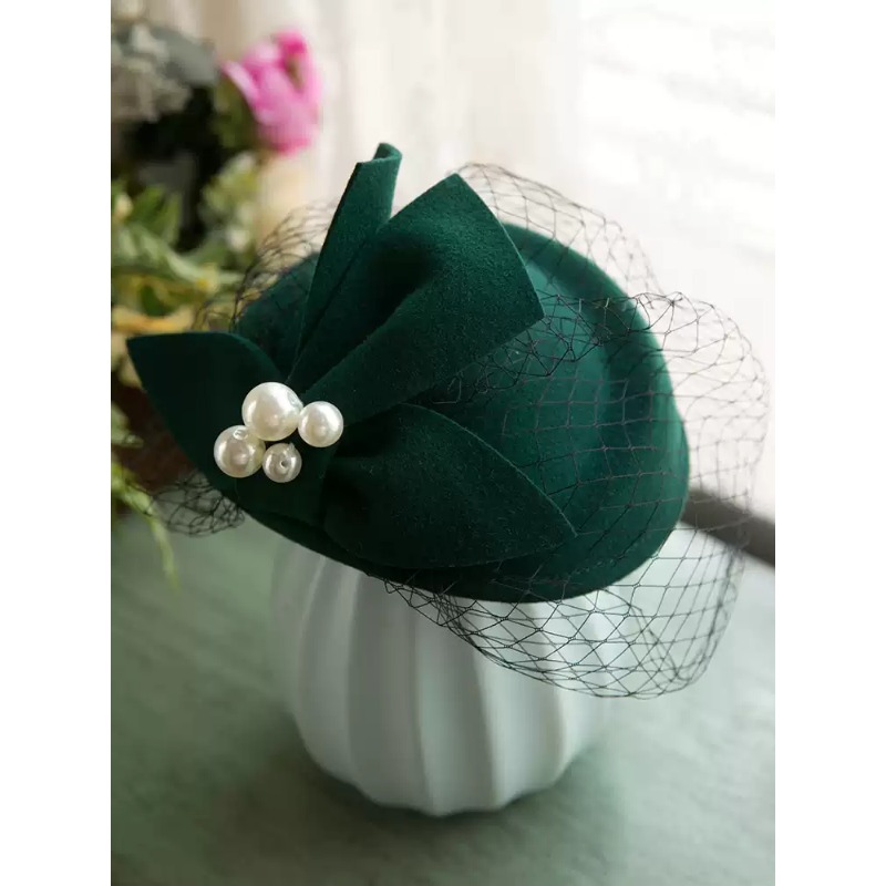 Universe Grocery Store French  - огляд і ціна Beret French Wool